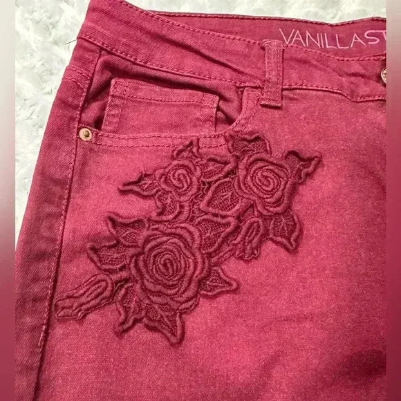 Vanilla Star Juniors Mid Rise Skinny Burgundy Jeans - Picture 6 of 11